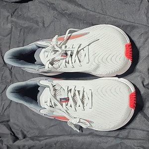 Mens Altra Torin 6 Grey Red